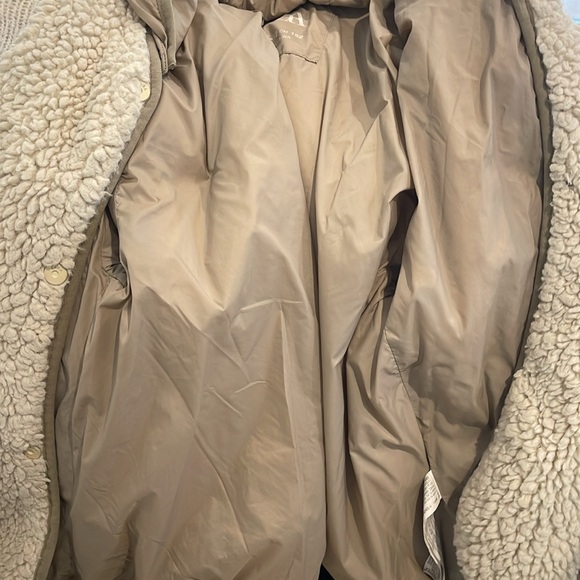 Zara Jacket - Picture 5 of 5